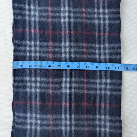 Burberry Unisex Cashmere Check Scarf Blue – Pre-Owned – Warm Designer Style - Picture 8 of 8